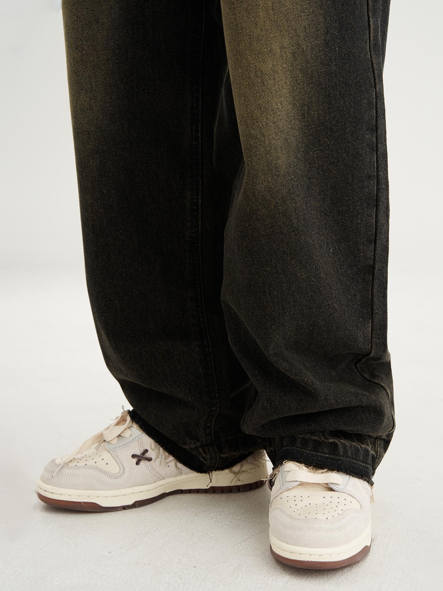 Men’s Distressed Retro Jeans