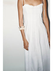 ELi - white dress